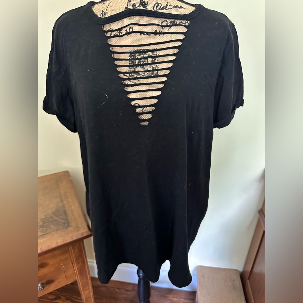 Torrid Size 1 T Shirt
